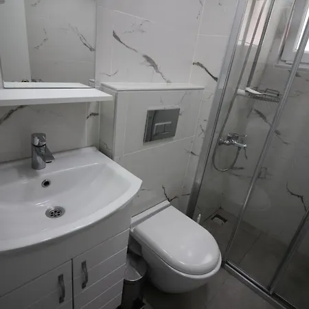 Apartment Nilada *